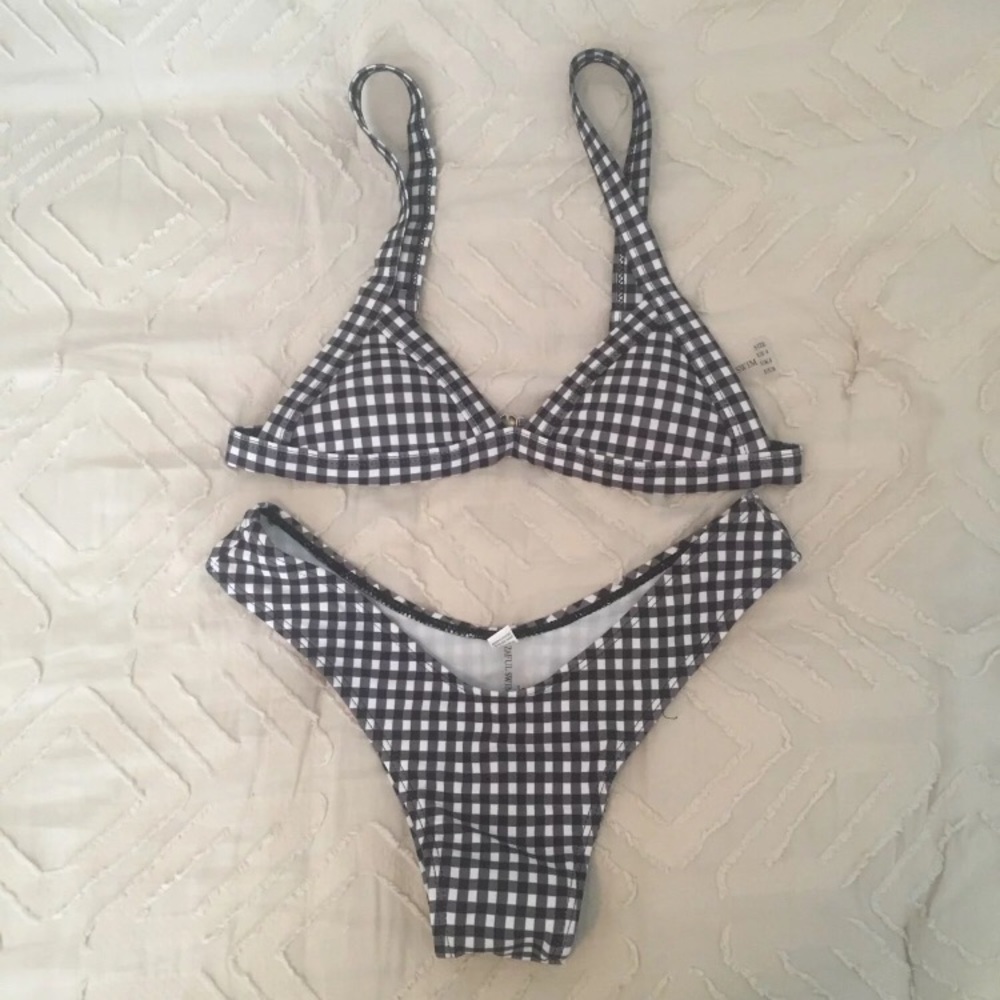 Gingham bikini